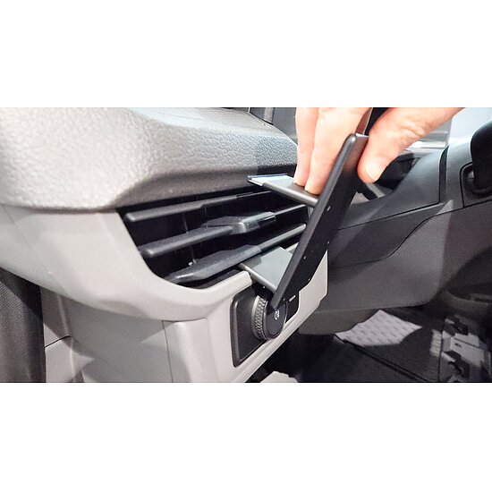Bild 2 - Brodit ProClip f�r VW T7 Transporter, ab Bj. 2025 Position: Links vom Lenkrad, an der L�ftung