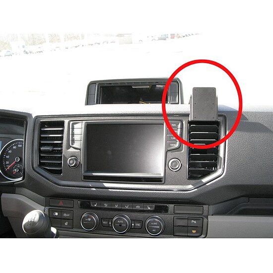 Bild 5 - Brodit ProClip fr VW Crafter, ab Bj. 2017 bis 2024 + Brodit ProClip fr MAN TGE, ab Bj. 2018 bis 2024 Position: Rechts vom Lenkrad, ber der linken Lftung